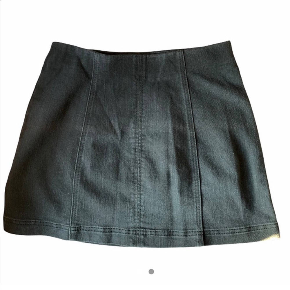 *SOLD ON MERCARI* Black high rise skirt